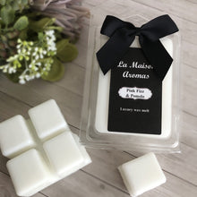 Load image into Gallery viewer, Made with love, our cruelty-free, vegan wax is hand-poured to create smooth and creamy melts that are both highly scented and long-lasting.  Our six-piece clamshell melts are available in our full range of fragrances, packaged in recycled materials and dressed in an elegant black bow. 
