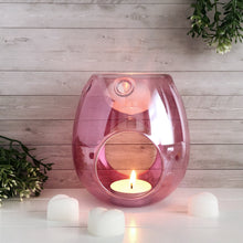 Load image into Gallery viewer, This elegant wax melt burner is the perfect addition to any modern home. Made from glass, each piece is handblown and designed to release fragrance throughout your home at the ideal temperature to produce the optimum scent throw.
