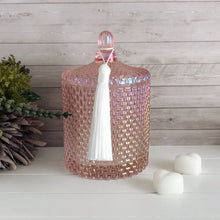 Load image into Gallery viewer, This raindrop patterned wax melt vessel with classic french-top lid adds a touch of elegance to any room. The french chic lid helps to seal in scent and improve wax shelf life, which makes them ideal for holding your wax melts alongside your wax melt burner.
